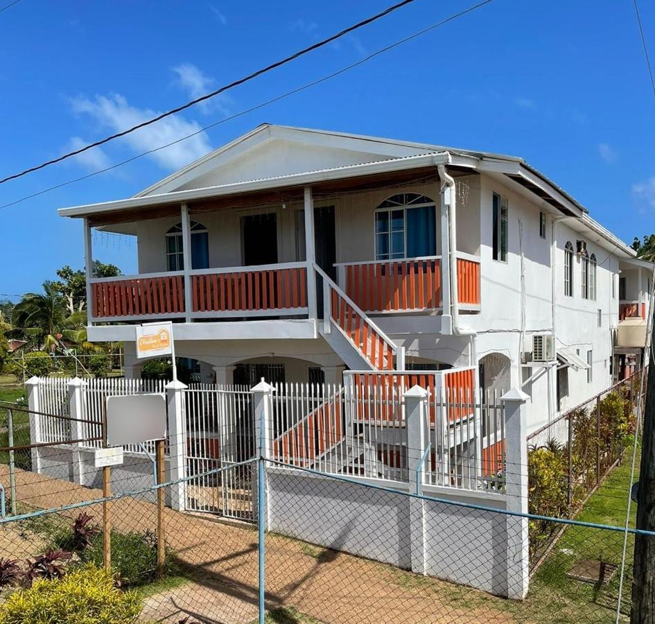 Christina'S Guest House Official Corn Island Exterior foto