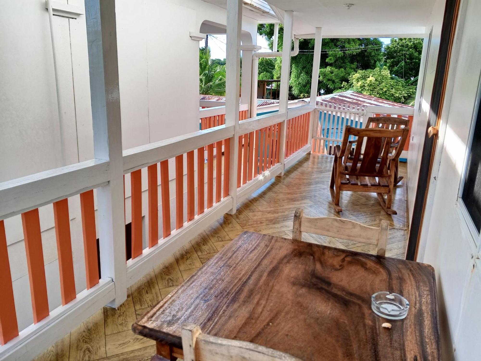 Christina'S Guest House Official Corn Island Exterior foto